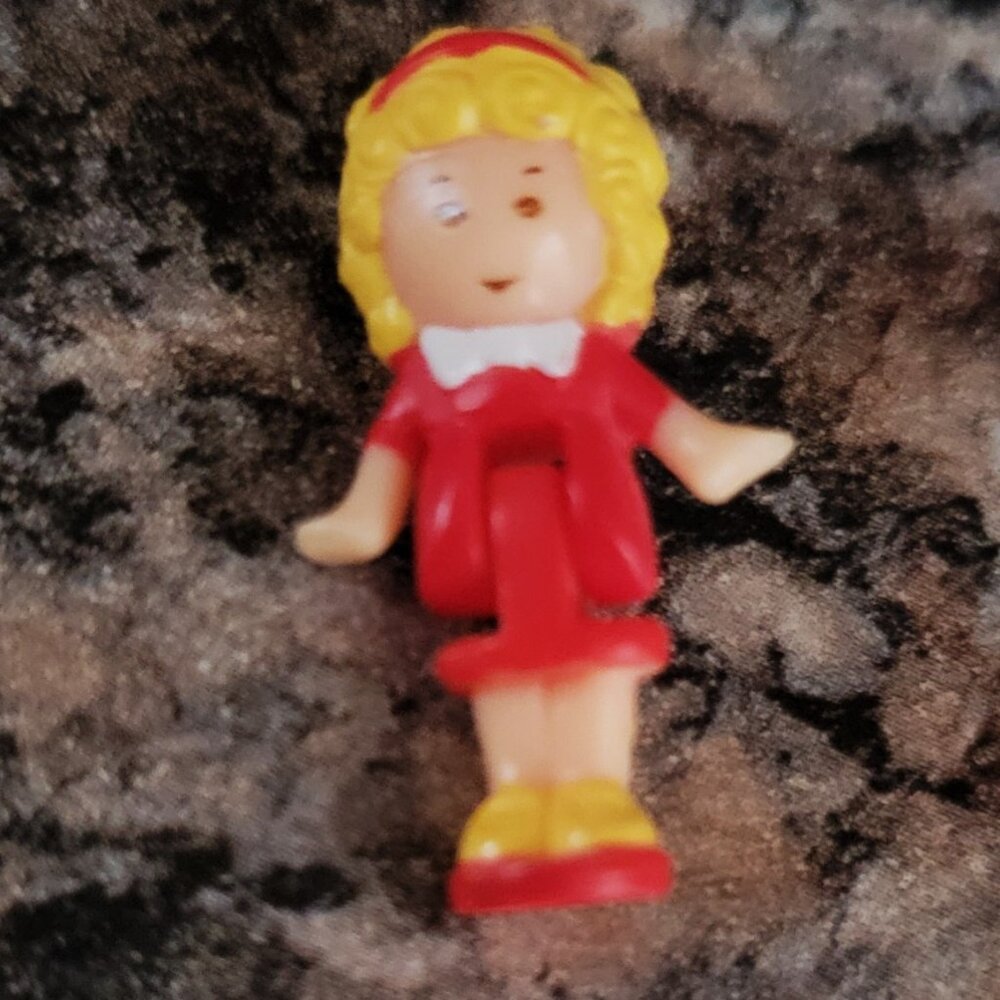 Polly pocket